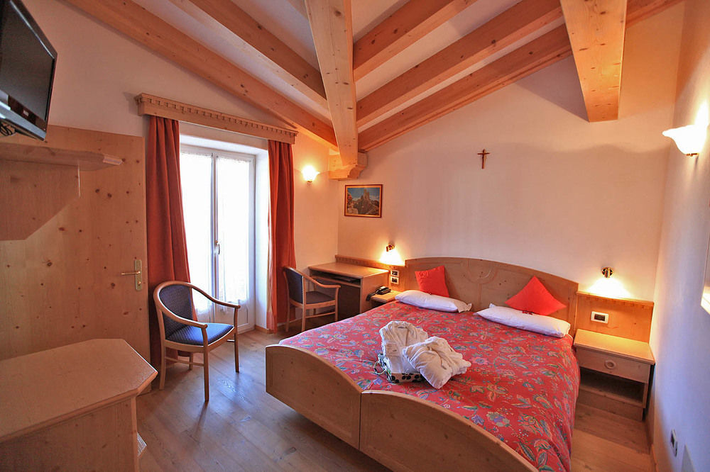 Al Piccolo Hotel Vigo di Fassa Kültér fotó